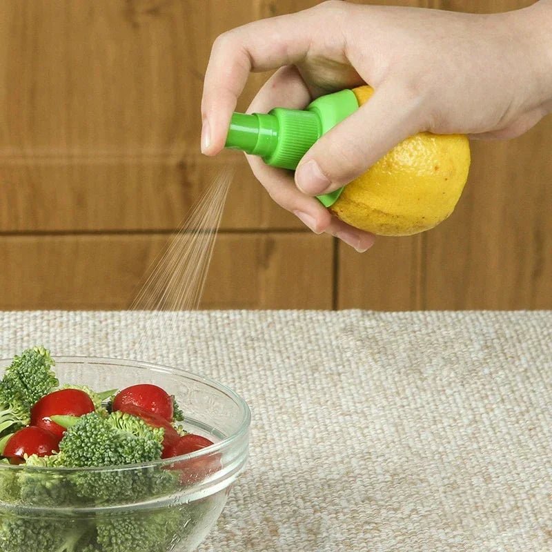 No more messy juicing! Spray fresh lemon or orange juice with ease