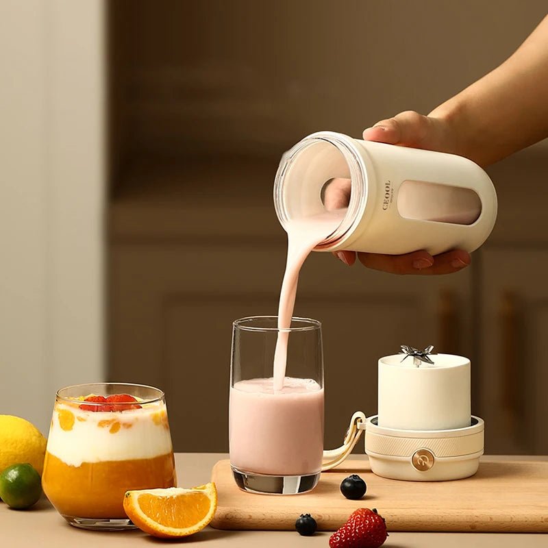 Rechargeable blender