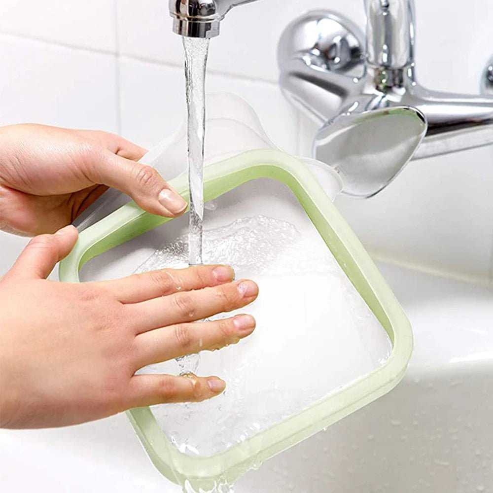 Portable Silicone Sandwich Toast Bento Box with Handle Food Container Snack Box Student Office Worker Lunch Box - CheffyCorner